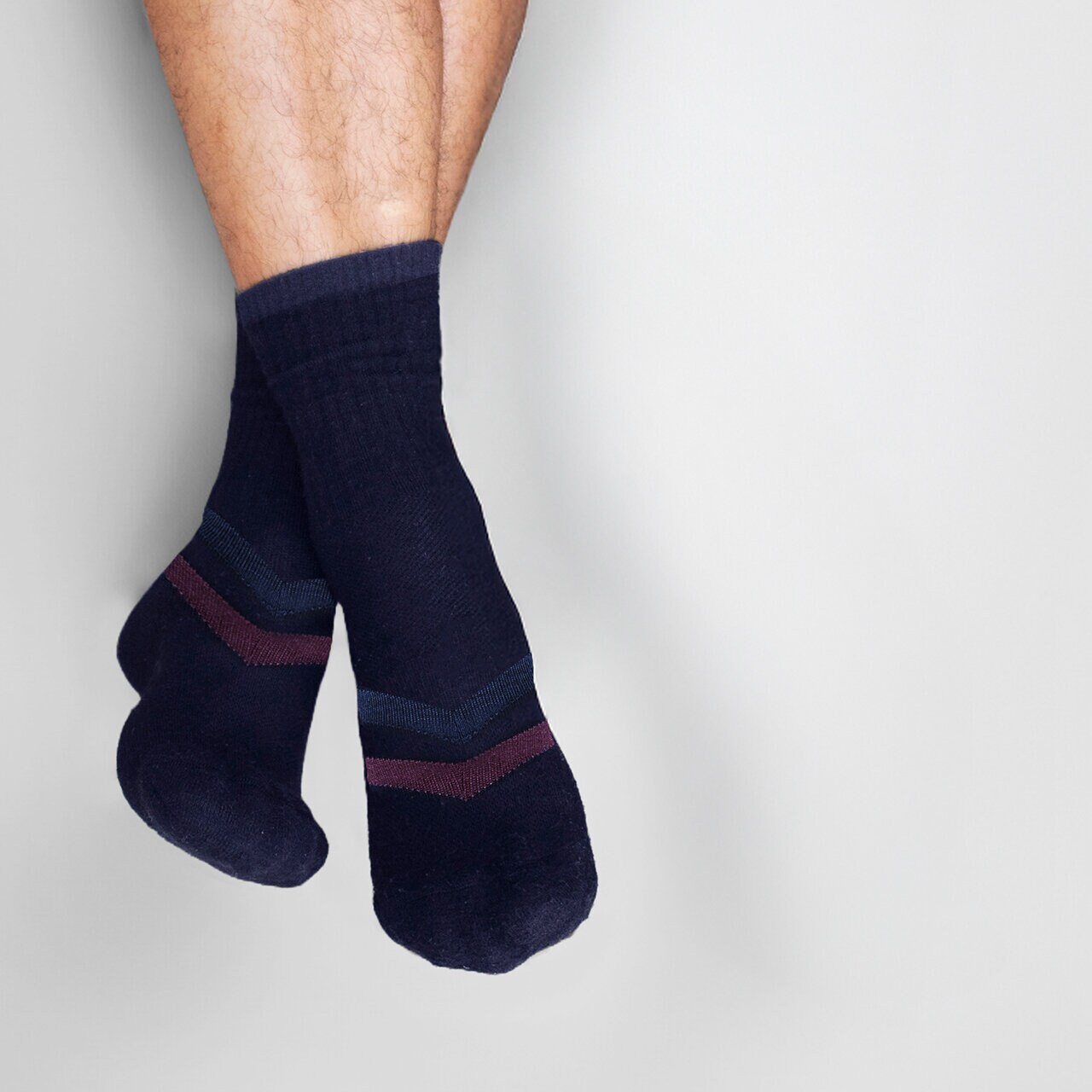 https://www.myfeet.no/pub_docs/files/Minfot-Vandringsstrumpor-Bambu-Merinoull-Tarfala-1-pack-kampanj.jpg