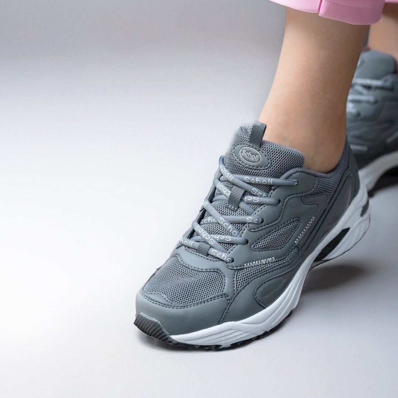 https://www.myfeet.no/pub_docs/files/minfot-scholl-skor-kampanj-3.jpg