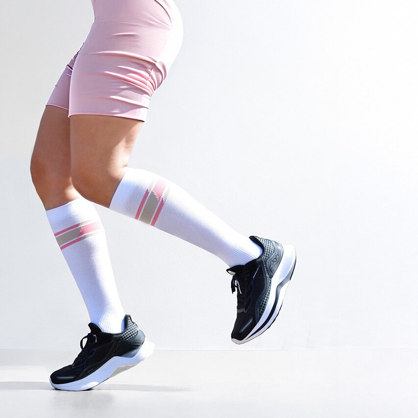 https://www.myfeet.no/pub_docs/files/traning-lyocell-sommar.jpg