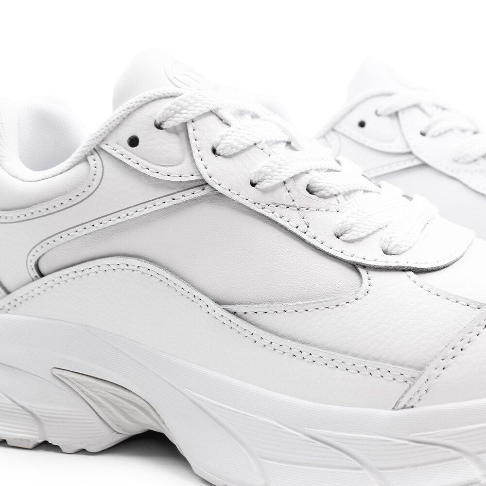 Minfot-Citysneakers-Joy-Läder-Vit-vadderad-plös-hälkappa.jpg