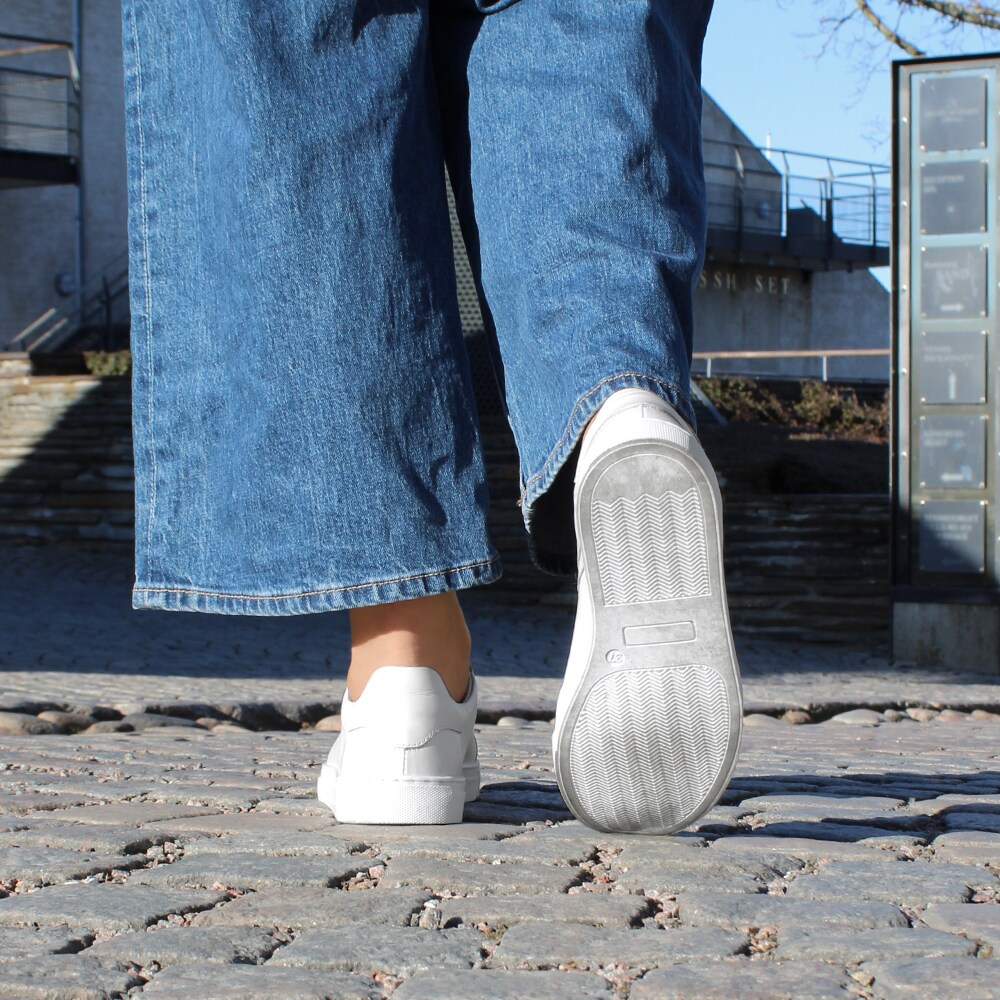 Minfot-Comfort-Sneakers-Skinn-Vit-annilinskinn-helvita.jpg