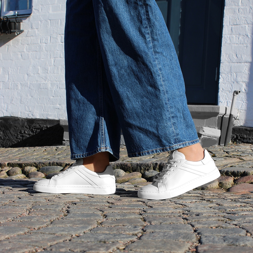 Minfot-Comfort-Sneakers-Skinn-Vita-damskor-vardagsskor.jpg