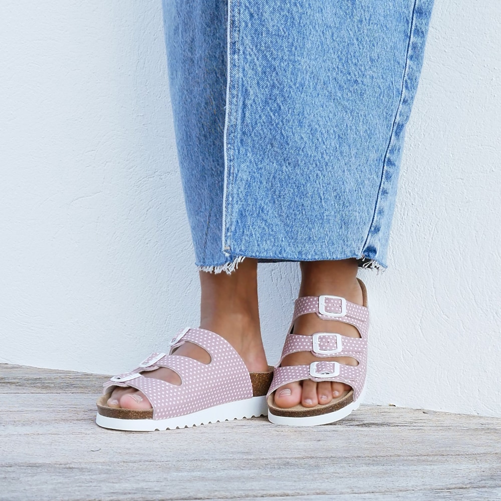 Minfot-Fritidssandal-Mjuk-Bio-Dots-Rosa-reglerbara-biofotbädd-kork.jpg