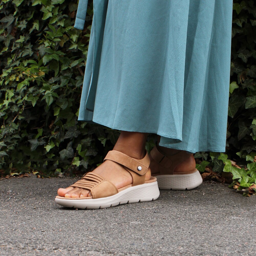 Minfot-Sandaler-Cloudlite-Eve-Brun-syntetmaterial-damsandaler.jpg