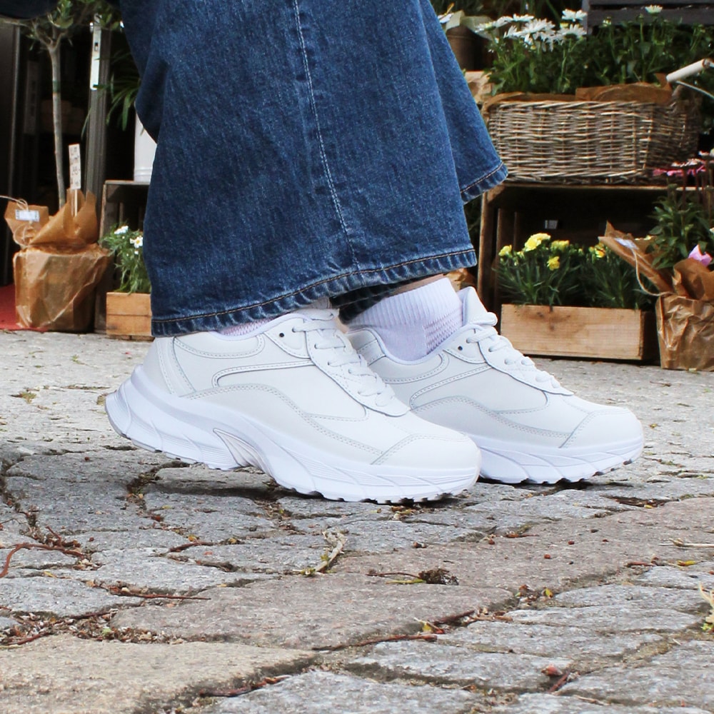 Minfot-Sneaker-Joy-Läder-Vit-stabil-hälkappa-robust-sula.jpg