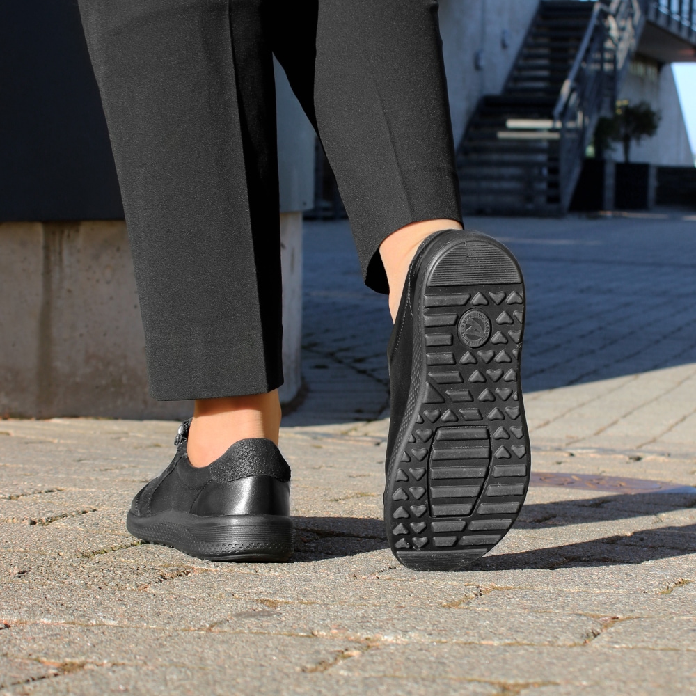Minfot-Way-Sneaker-Bred-STretch-Zip-Svart-helsvart-damskor.jpg