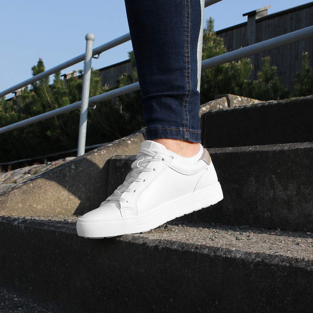 Minfot-sneakers-Kim-zip-vit-dragkedja-hålfotsstöd.jpg