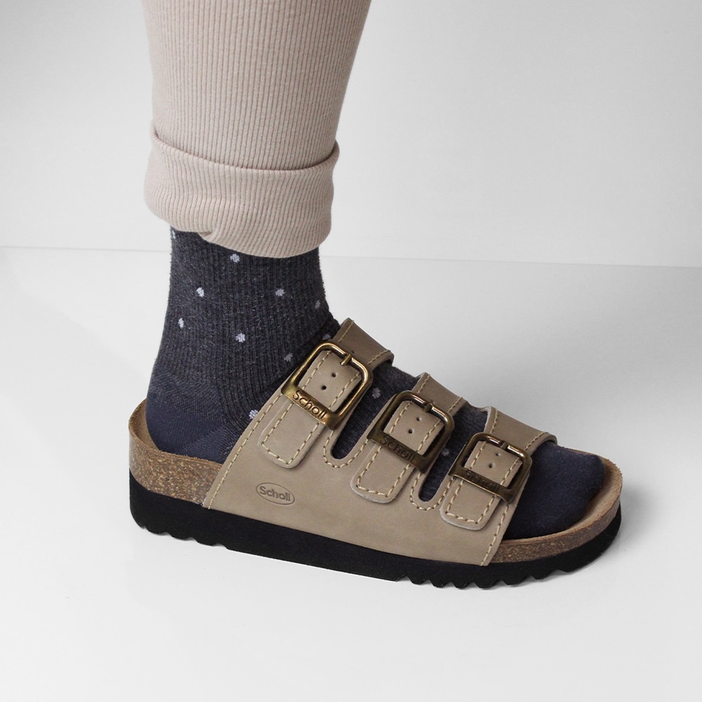 Scholl-Sandal-Dam-Rio-Wedge-AD-Beige-korksandaler-överdrag-mocka.jpg