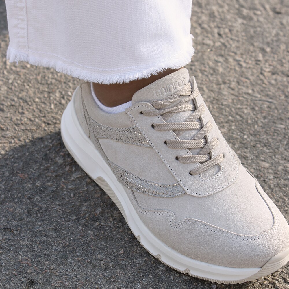 avlastande-sneakers-softrole-beige-pop-minfot.jpg