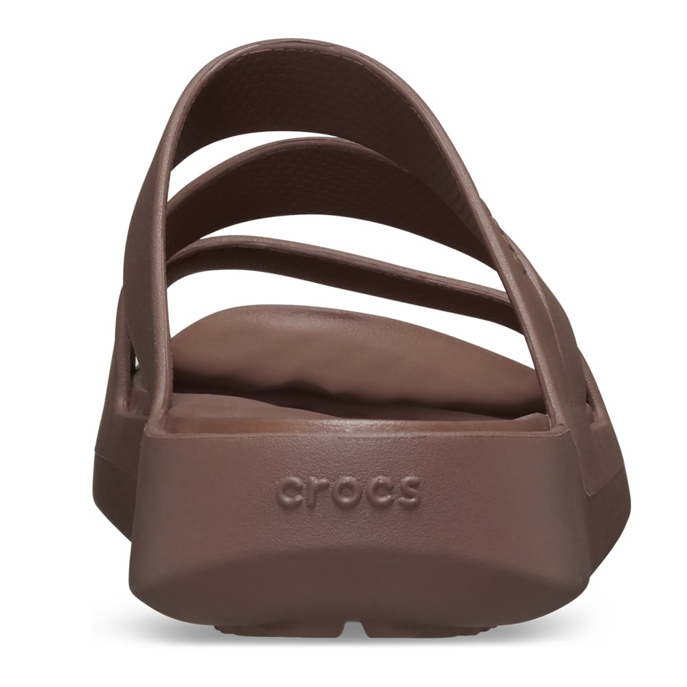 crocs-vattentåliga-sandaler-getaway-truffle.jpg
