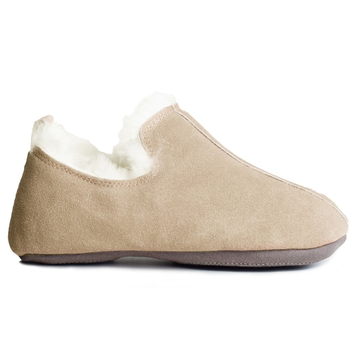 fårskinnstofflor-minfot-sand.jpg