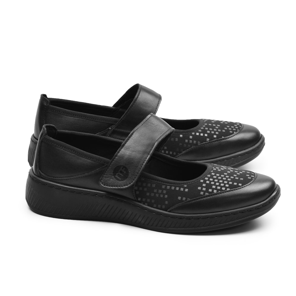 fotriktiga-damskor-Ebba-Stretch-minfot-hallux-valgus.jpg