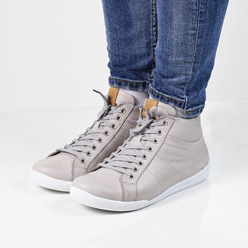 mjuka-lätta-sneakers-Charlotte-Sneakers-Jade-Silver-Brandy.jpg