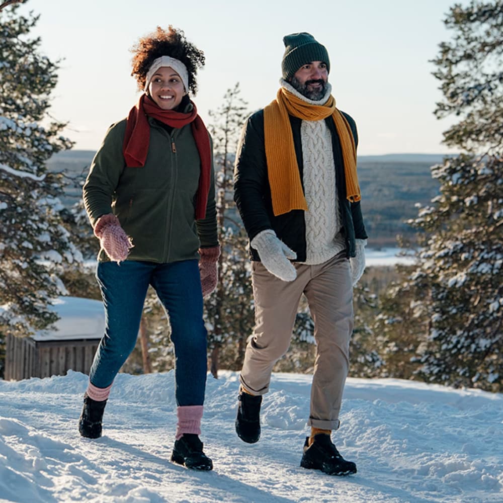 promenadskor-med-dubbar-icebug-rover-2.jpg