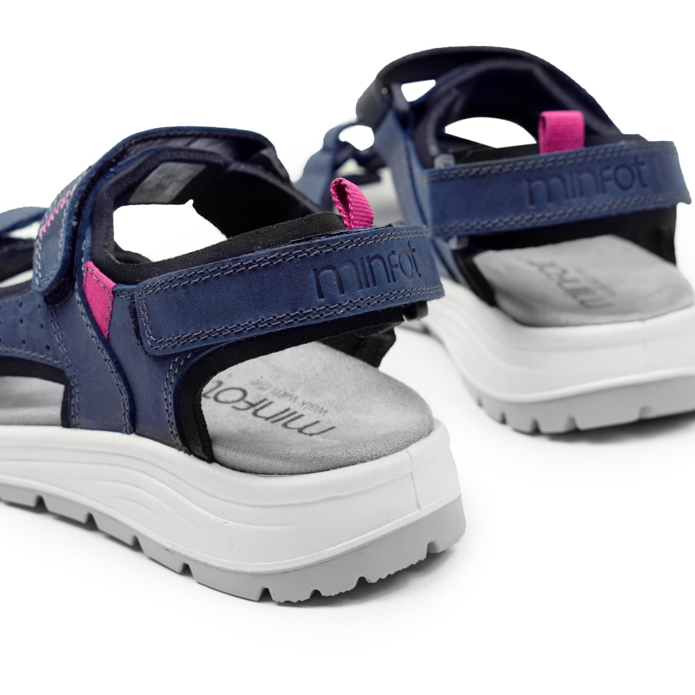 sandaler-med-hälrem-Minfot-Kattvik-mörkblå.jpg