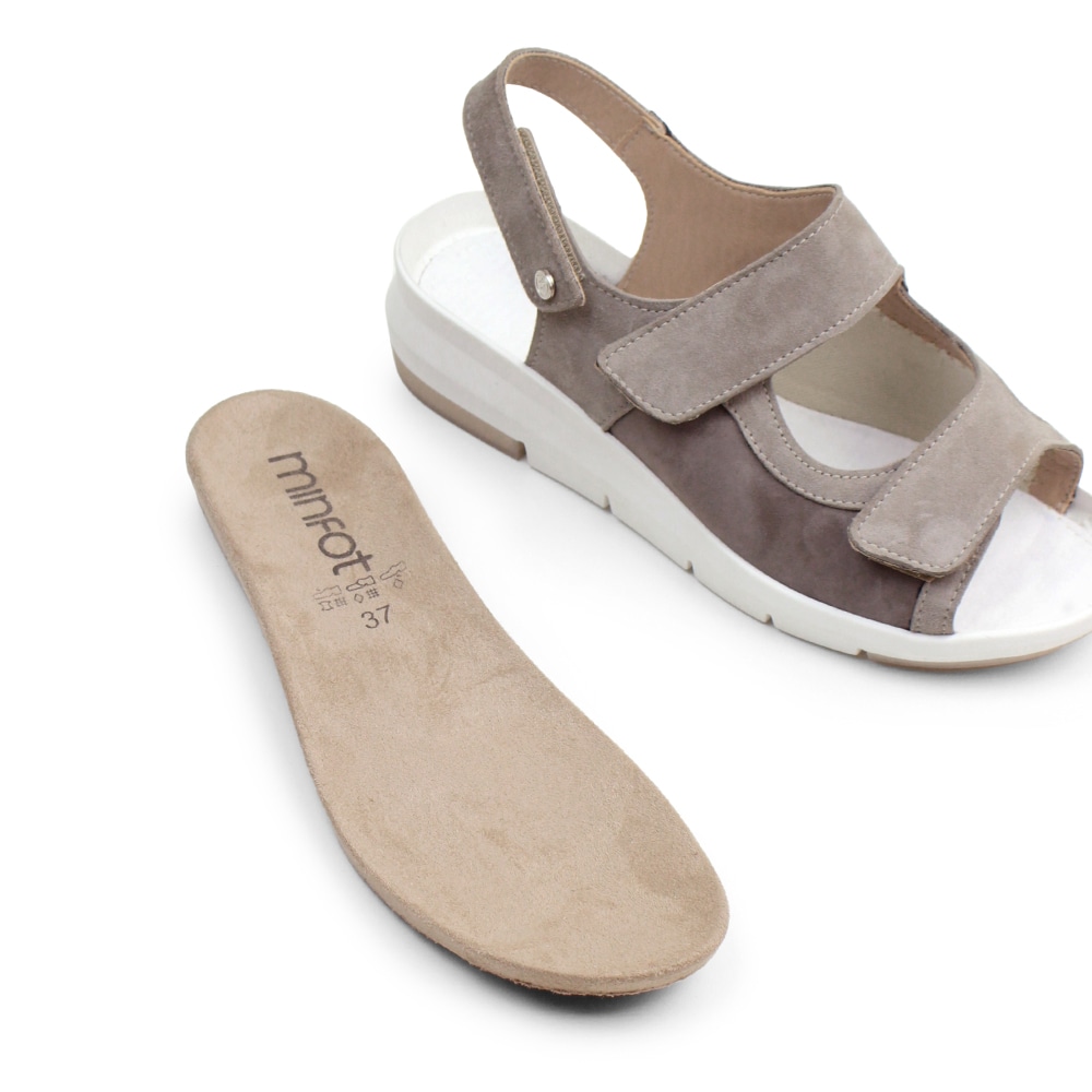 sandaler-med-löstagbar-fotbädd-Minfot-Bea-Stretch-Mocka-Beige.jpg