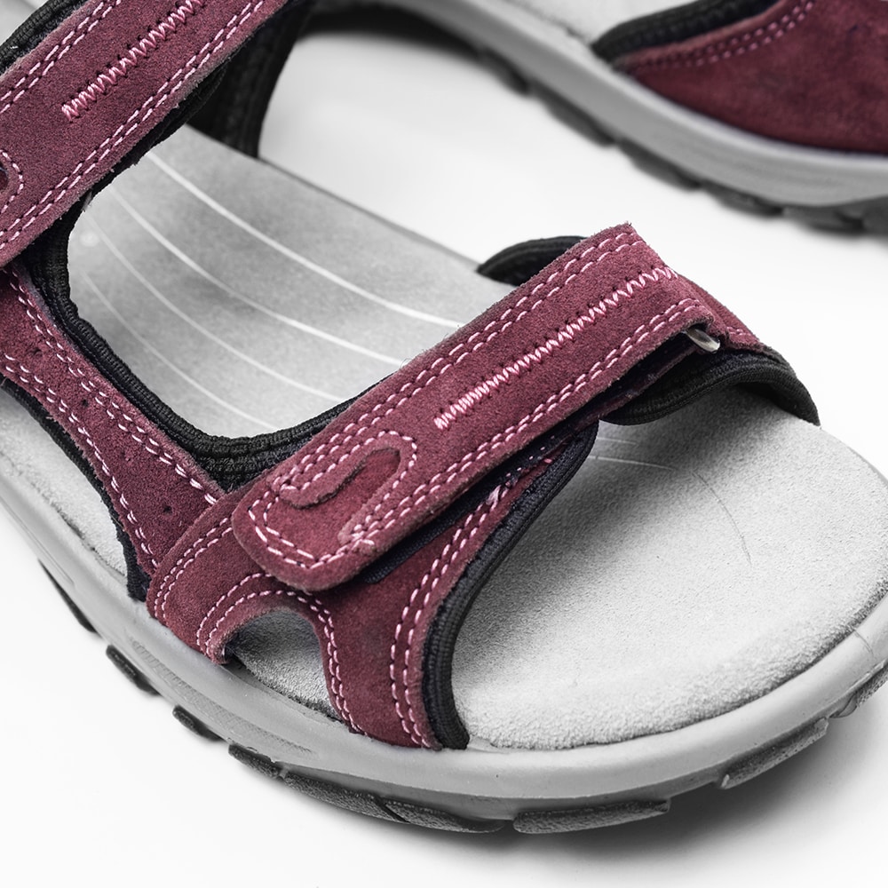 sandaler-med-remmar-Minfot-Torekov-Nubuck-Röd.jpg