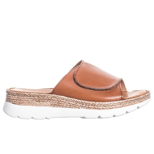 ten-points-sandal-maya-slip-in-cognac.jpg